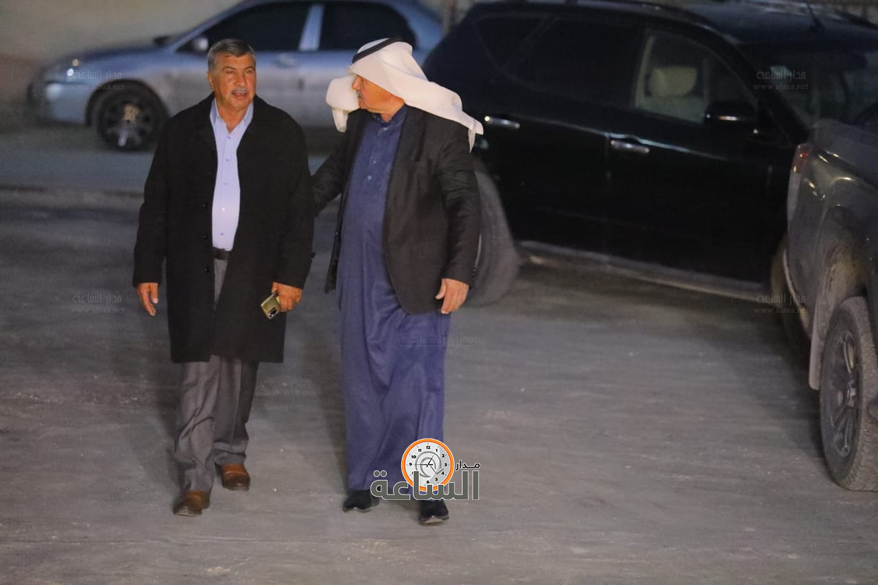 Madar Al-Saa Images 0.9587351135949886