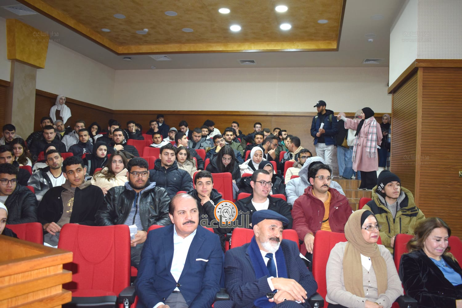 Madar Al-Saa Images 0.6734057347878613