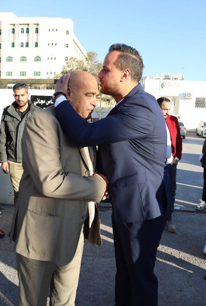 Madar Al-Saa Images 0.8593943685081307