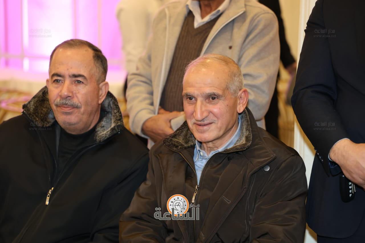 Madar Al-Saa Images 0.40654778995995833