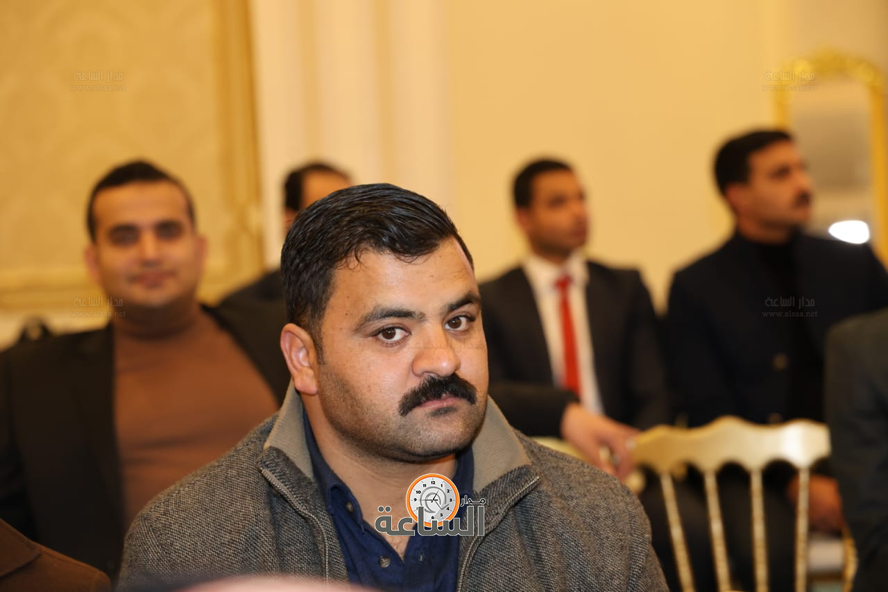 Madar Al-Saa Images 0.6488333421436918