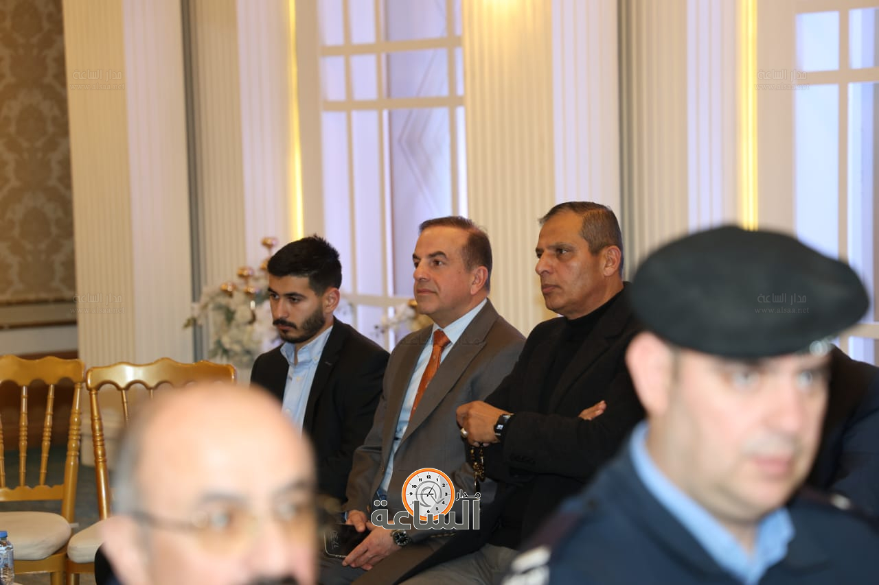 Madar Al-Saa Images 0.8187003636346633