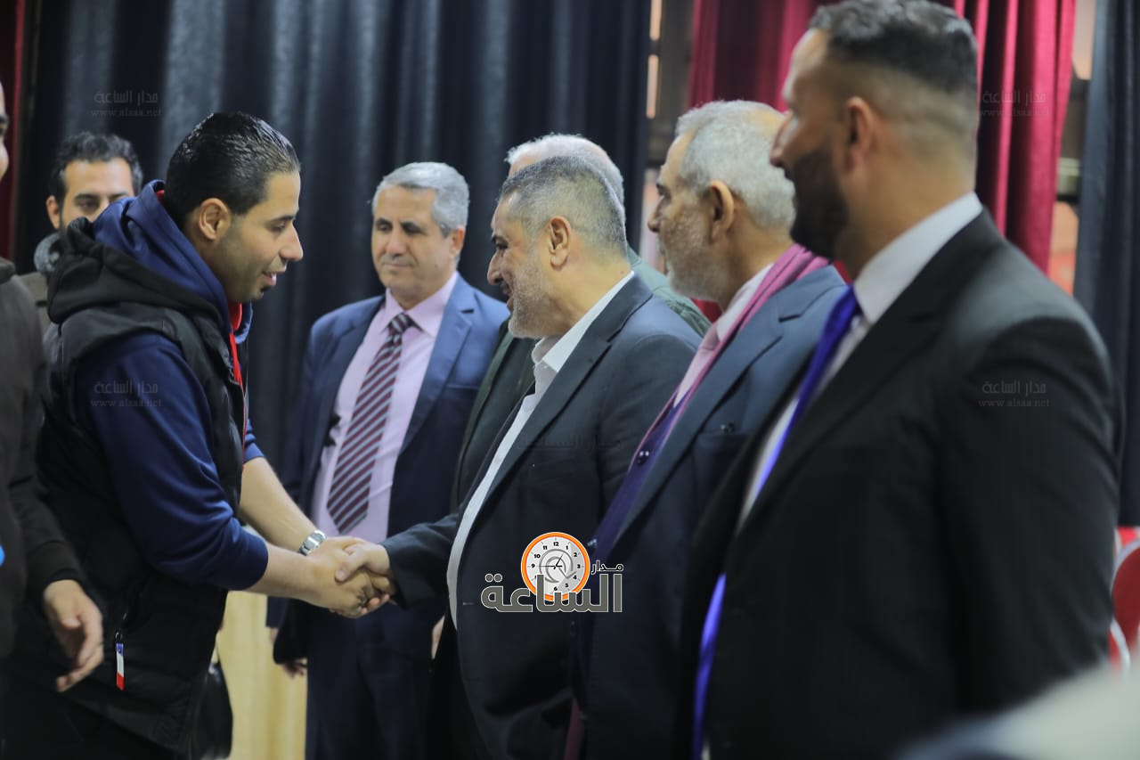 Madar Al-Saa Images 0.7010274656906024