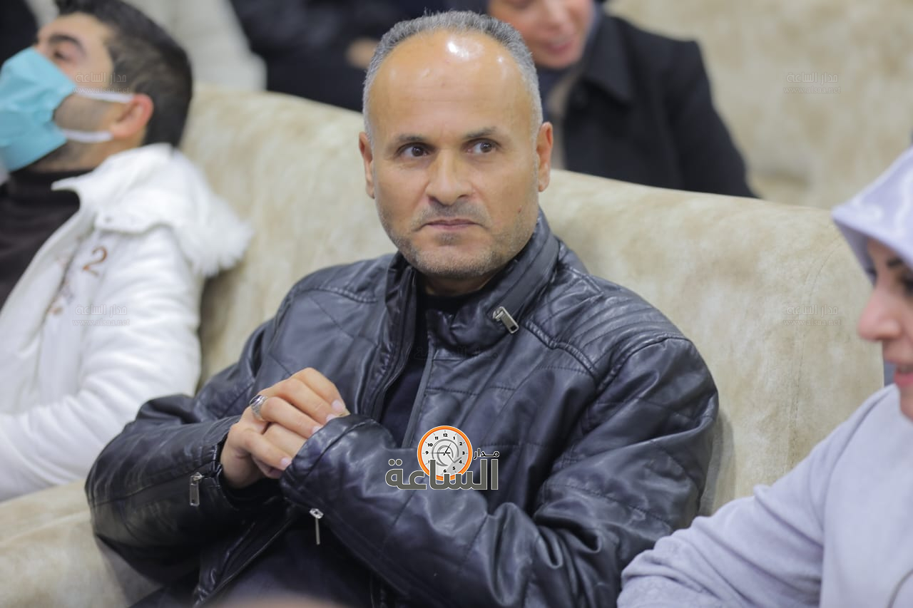 Madar Al-Saa Images 0.8160484529594845