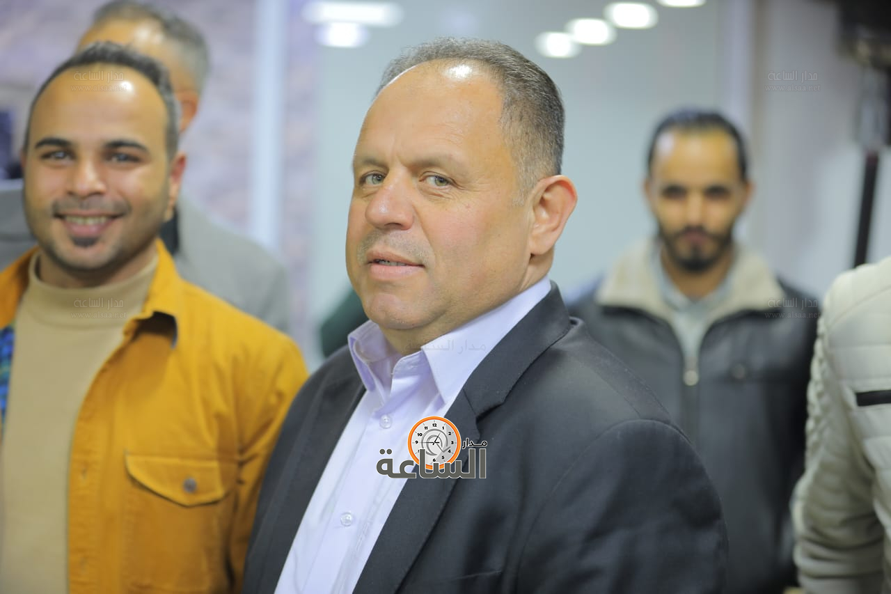 Madar Al-Saa Images 0.9244798088880701