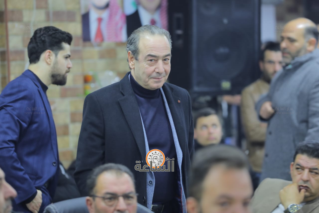 Madar Al-Saa Images 0.9917503600828341