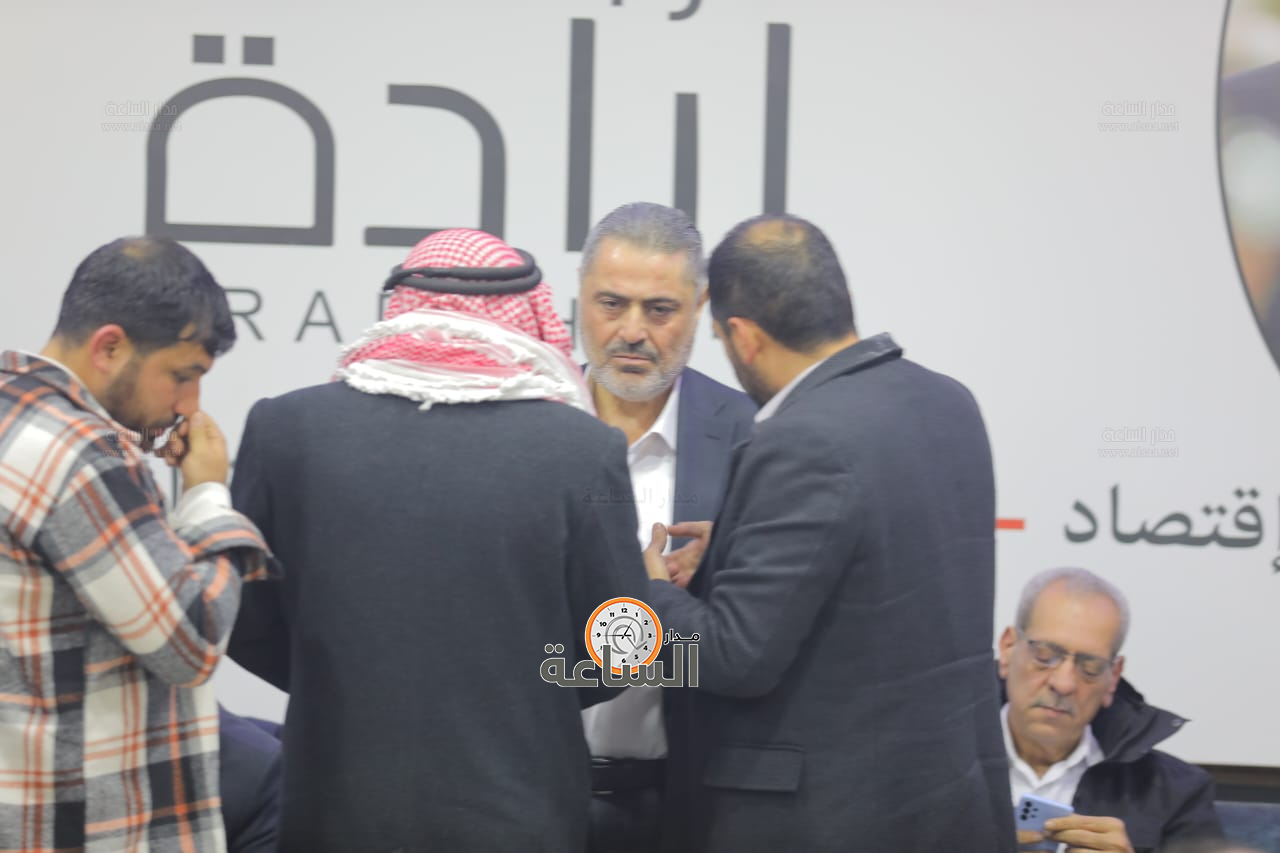 Madar Al-Saa Images 0.002504587592238705