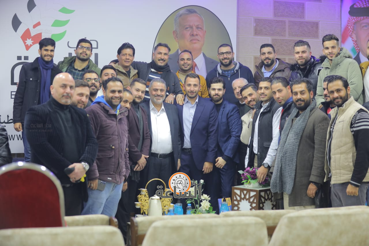 Madar Al-Saa Images 0.47349092616050203