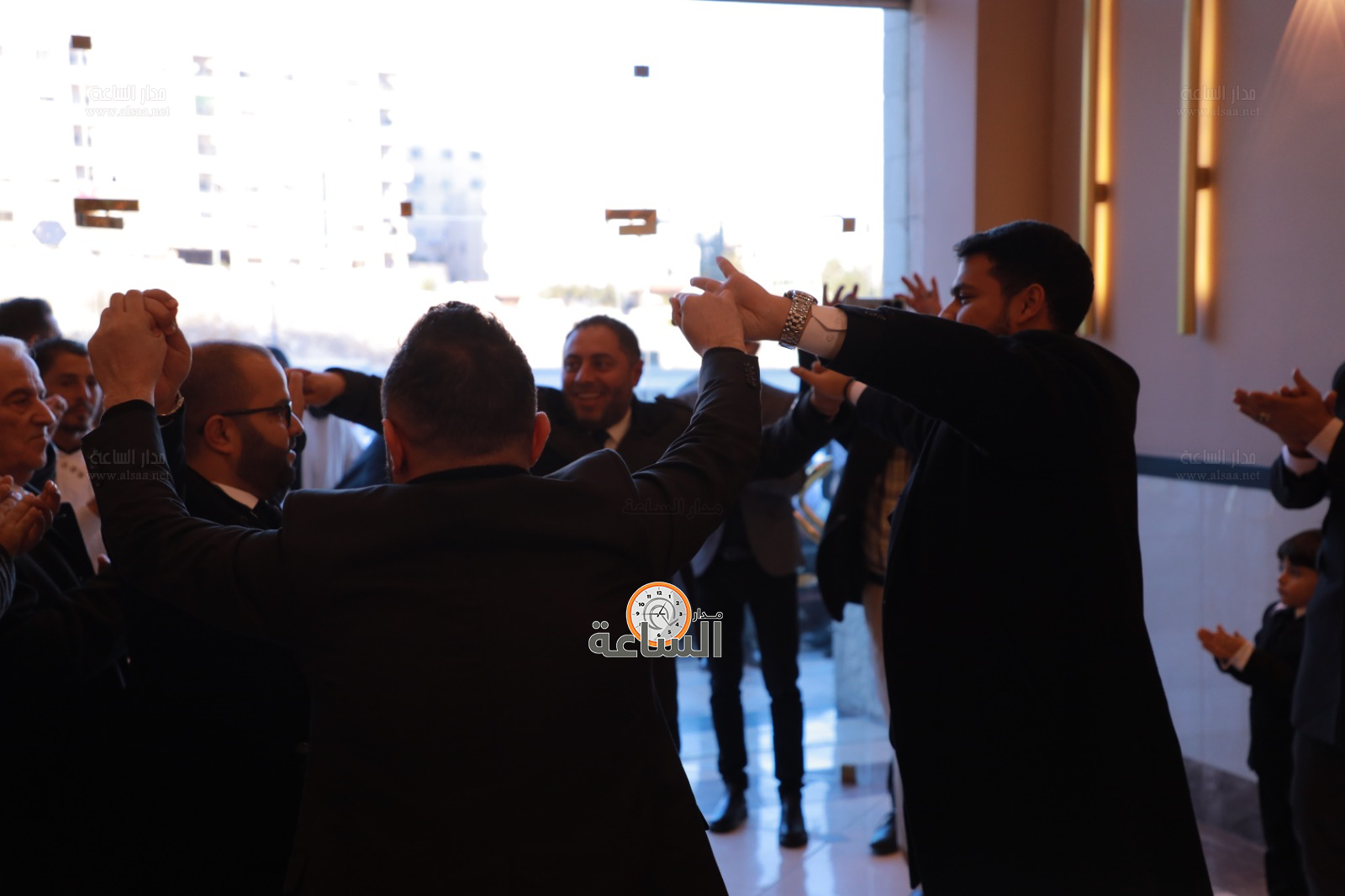 Madar Al-Saa Images 0.6192118246001461