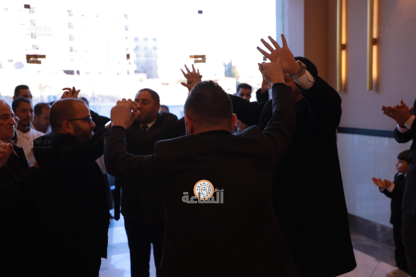 Madar Al-Saa Images 0.44828096415819907