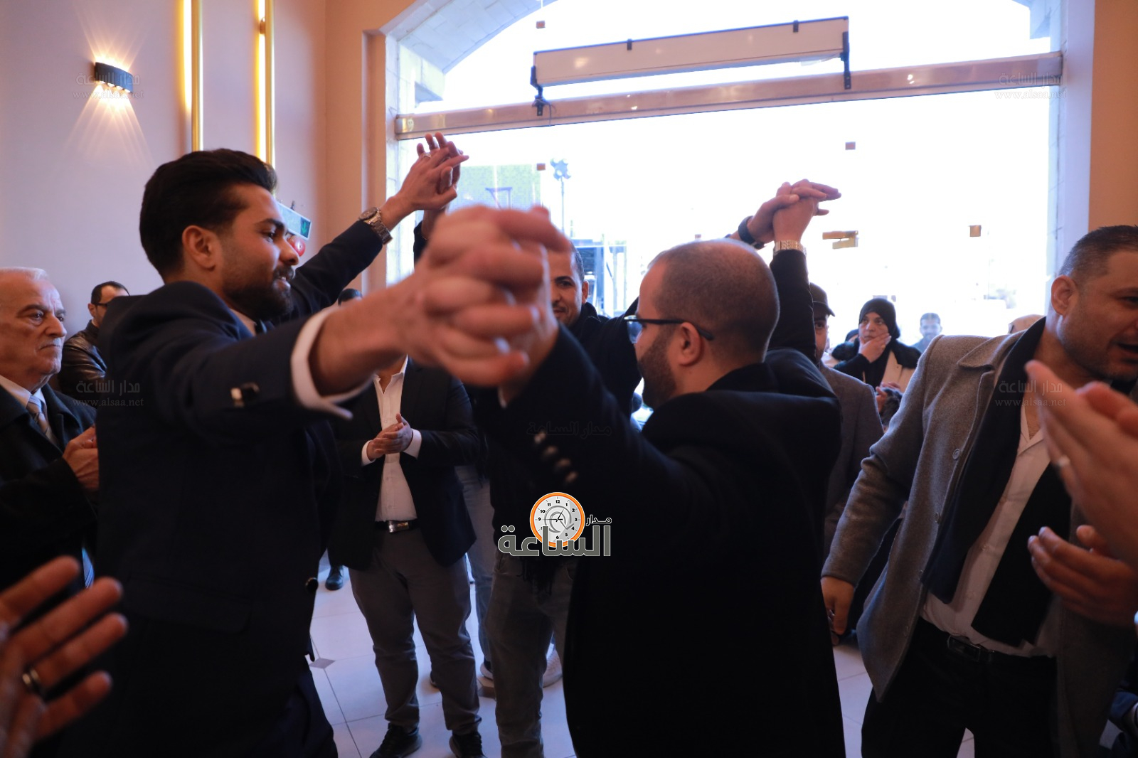 Madar Al-Saa Images 0.5073615070618069