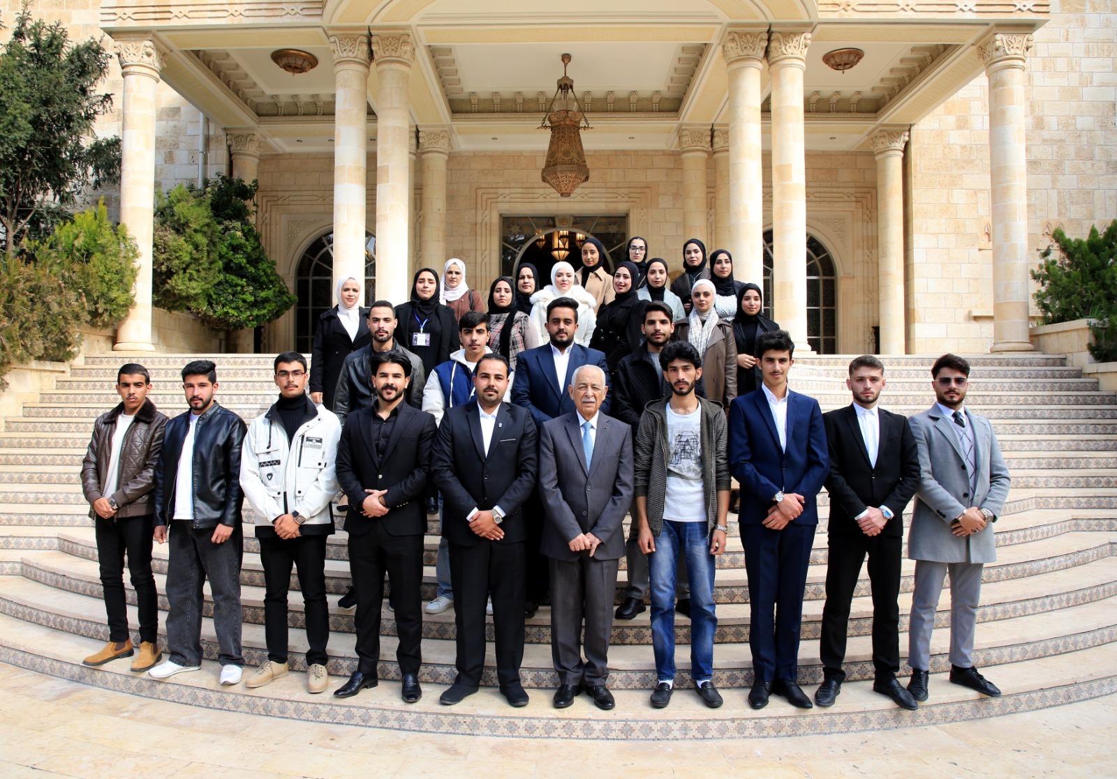 Madar Al-Saa Images 0.2600752953704455