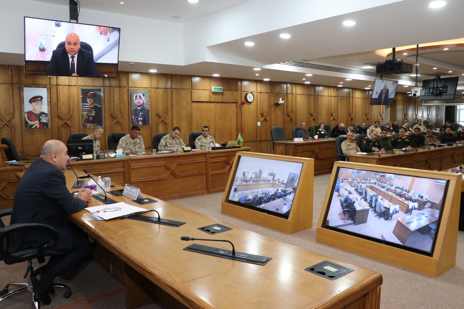 Madar Al-Saa Images 0.507773944957677