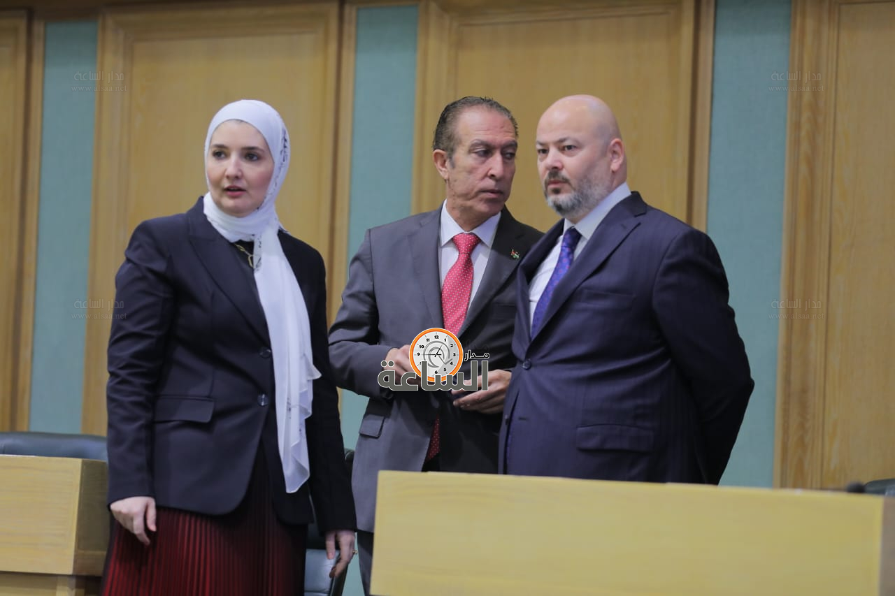 Madar Al-Saa Images 0.47639130110131256