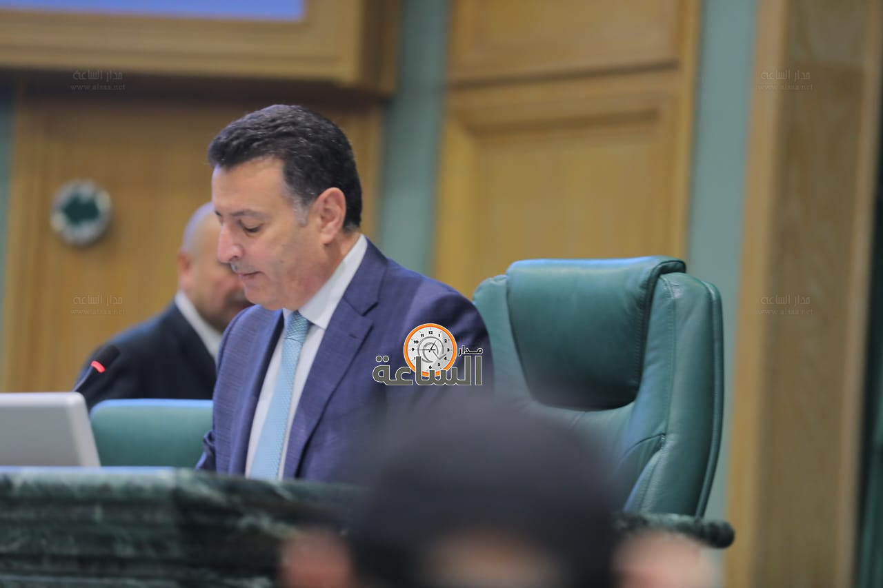 Madar Al-Saa Images 0.15691366790893646