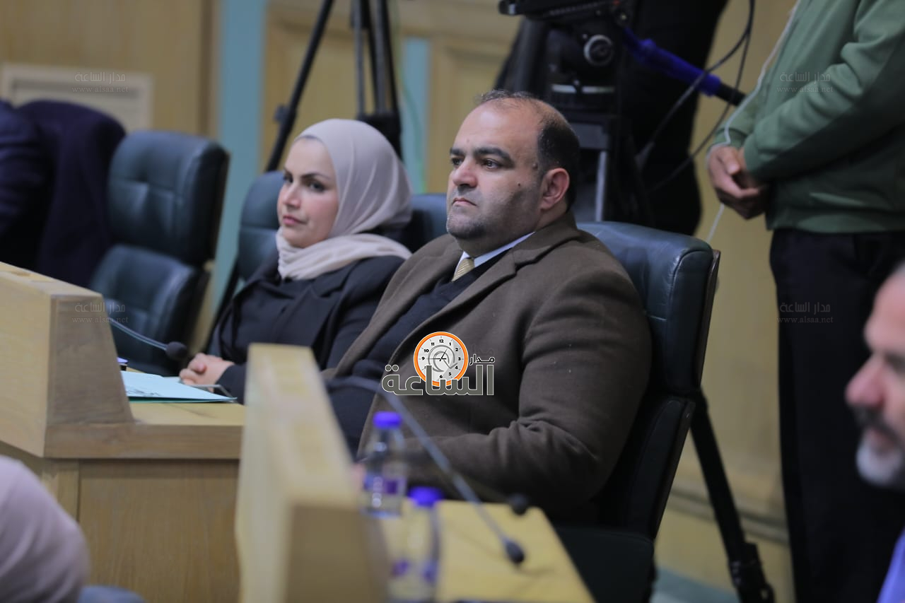 Madar Al-Saa Images 0.08606989170957635