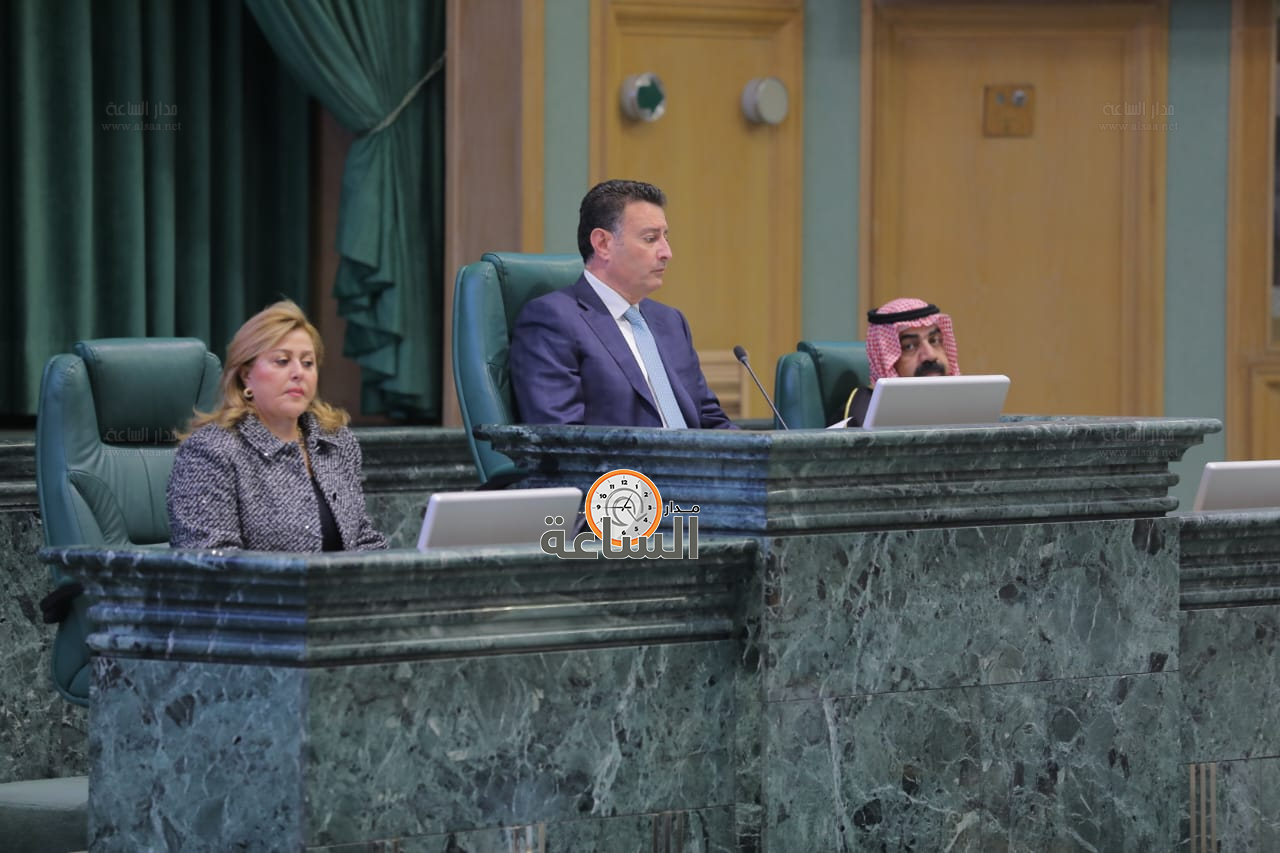 Madar Al-Saa Images 0.9455602488838515