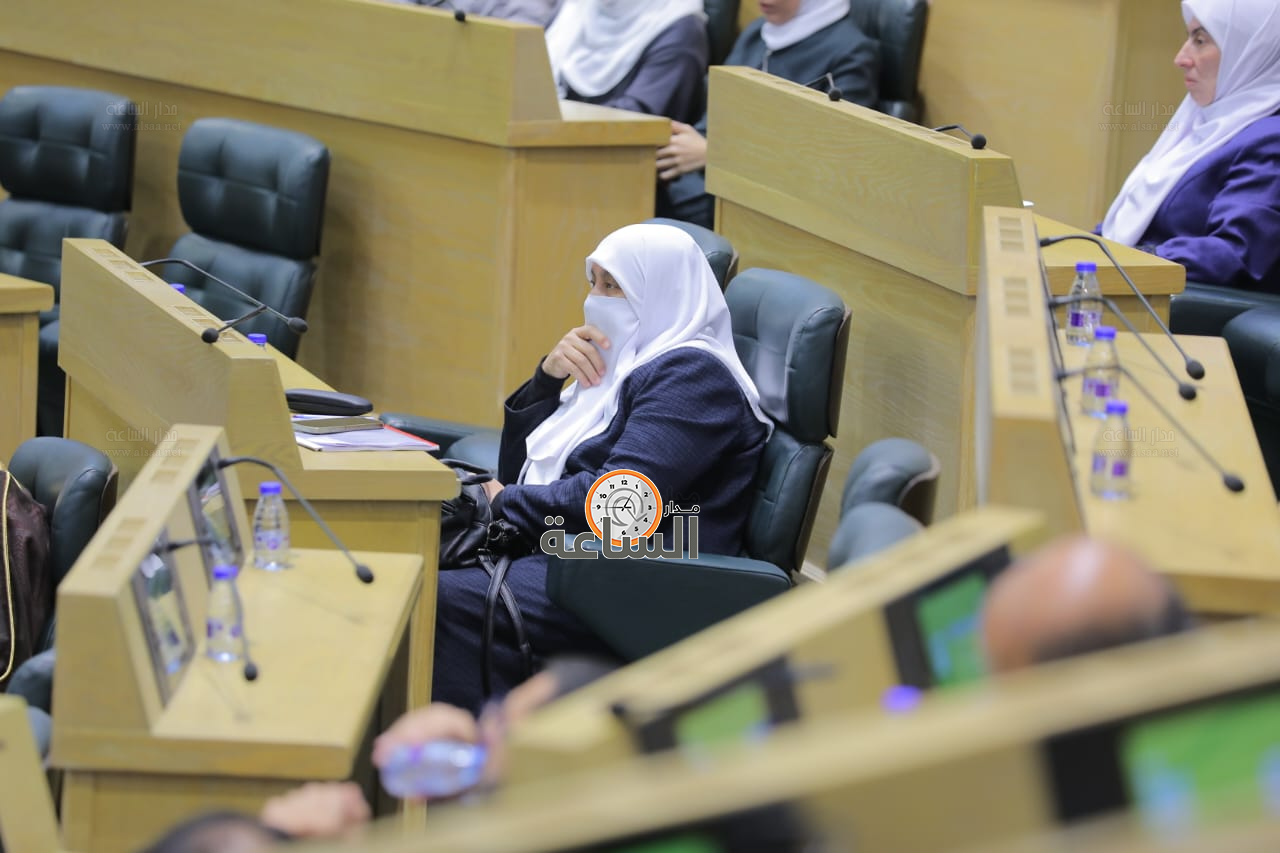 Madar Al-Saa Images 0.06655769955700497