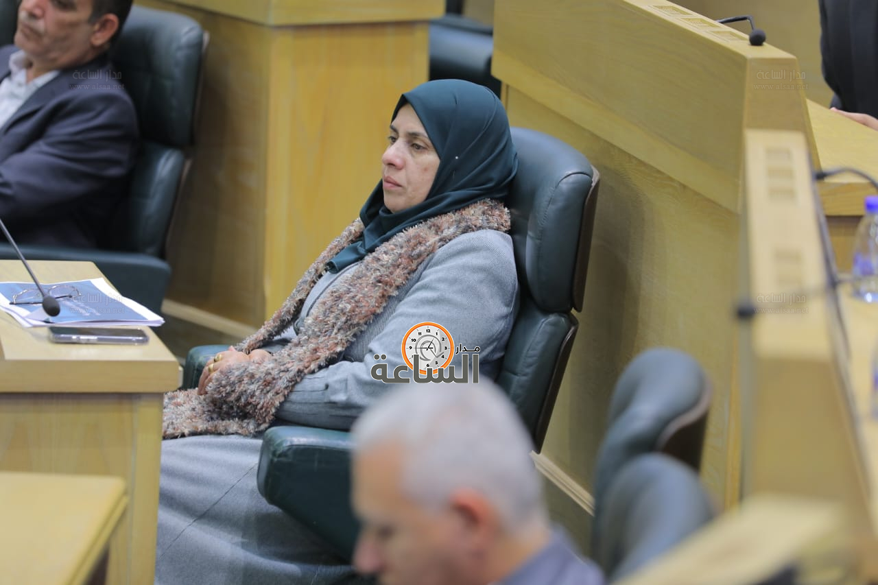 Madar Al-Saa Images 0.7197385521167778