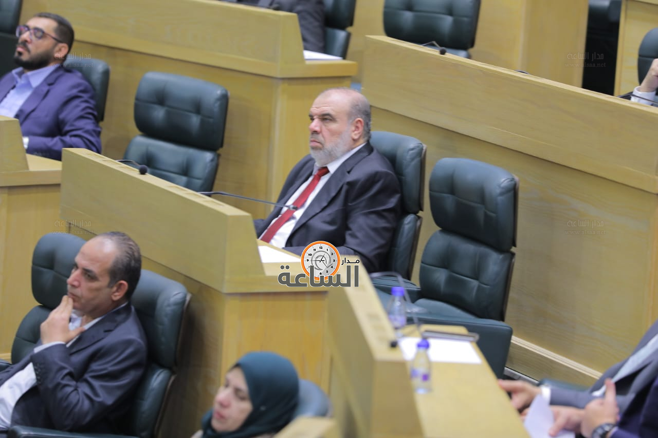 Madar Al-Saa Images 0.5058773891594135