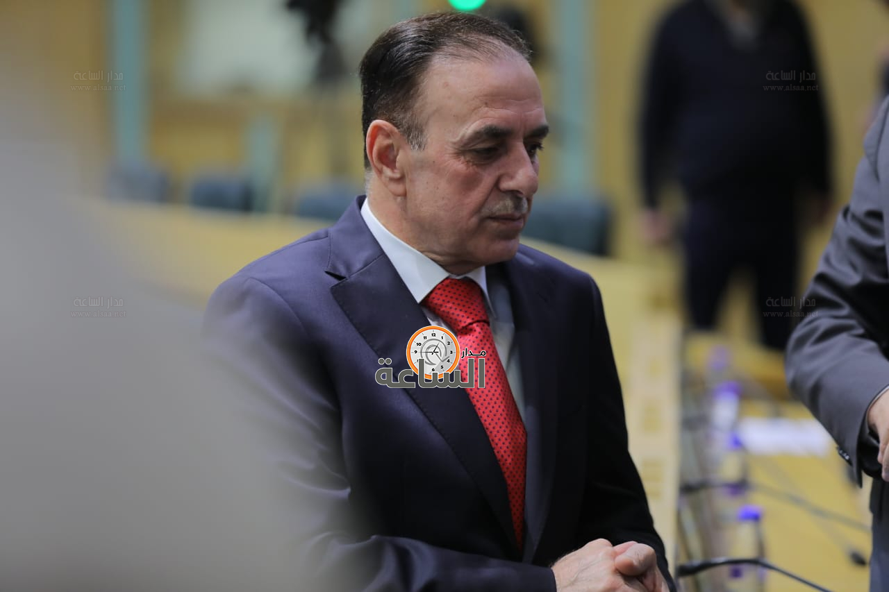 Madar Al-Saa Images 0.1576362615409519