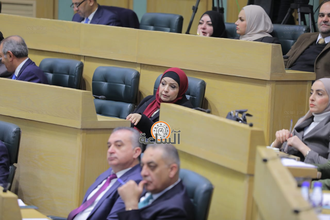 Madar Al-Saa Images 0.17863938865340234