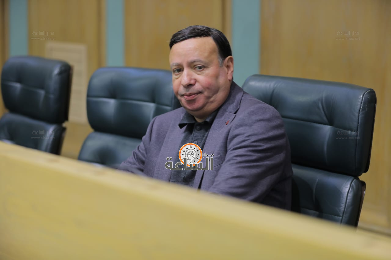 Madar Al-Saa Images 0.44203705283770955