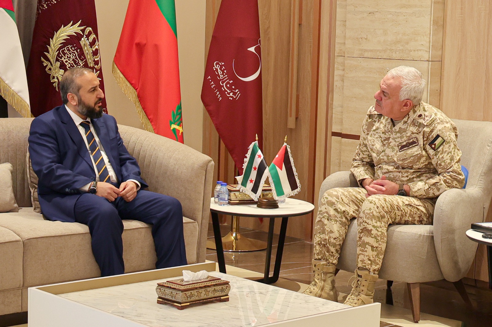 Madar Al-Saa Images 0.6049107014314294