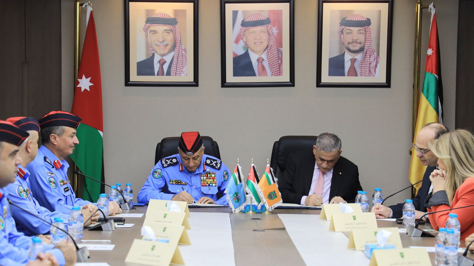 Madar Al-Saa Images 0.3173417483195853