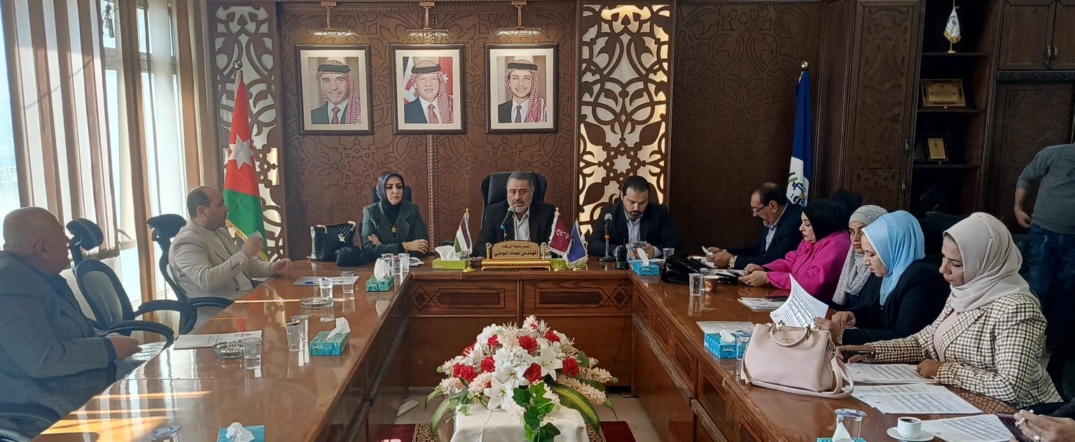 Madar Al-Saa Images 0.03865416689385204