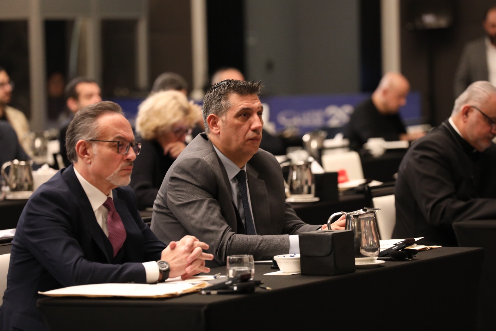 Madar Al-Saa Images 0.2347710037304791