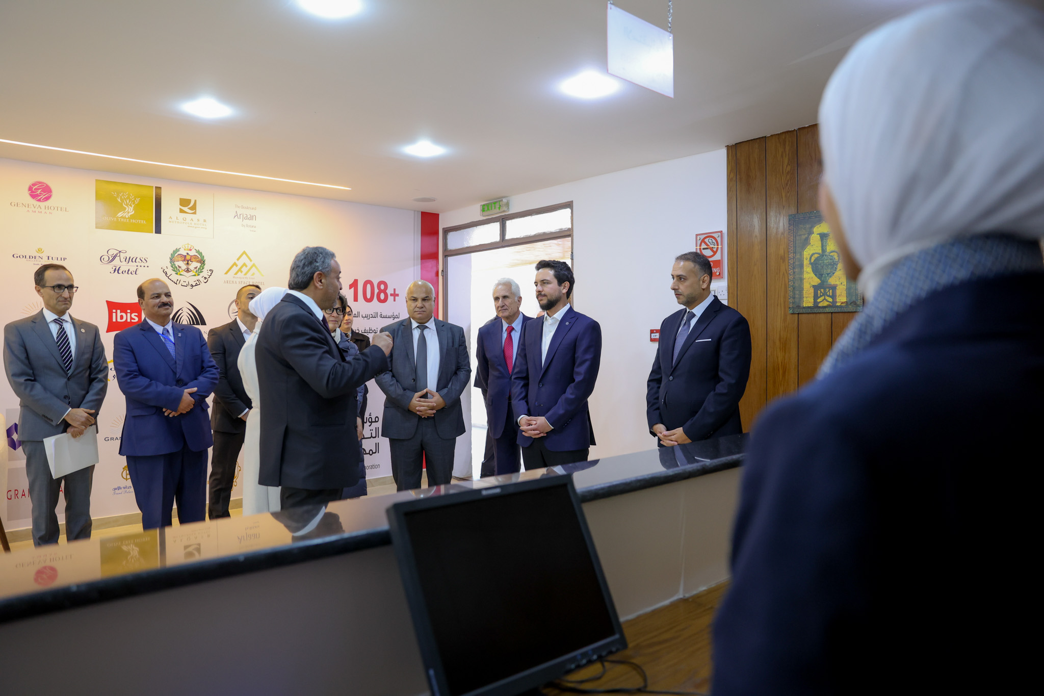 Madar Al-Saa Images 0.70742734220494