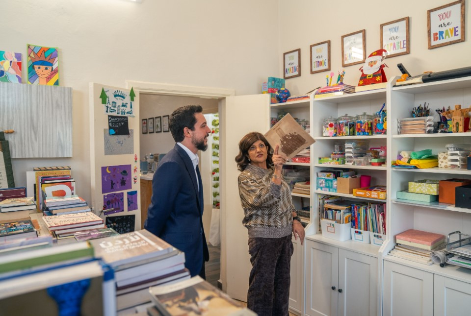 Madar Al-Saa Images 0.9455756907161628