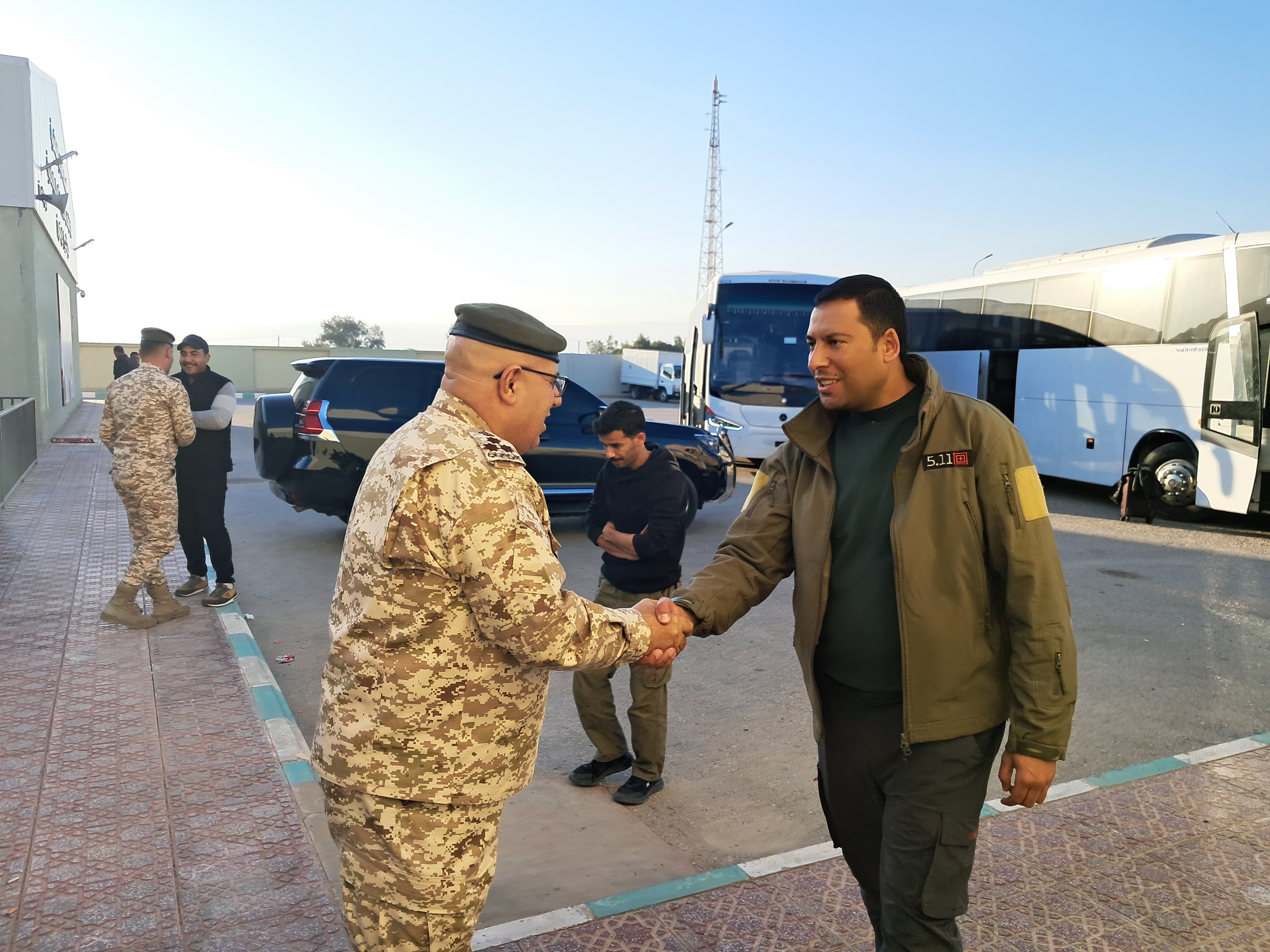 Madar Al-Saa Images 0.07502397656618465