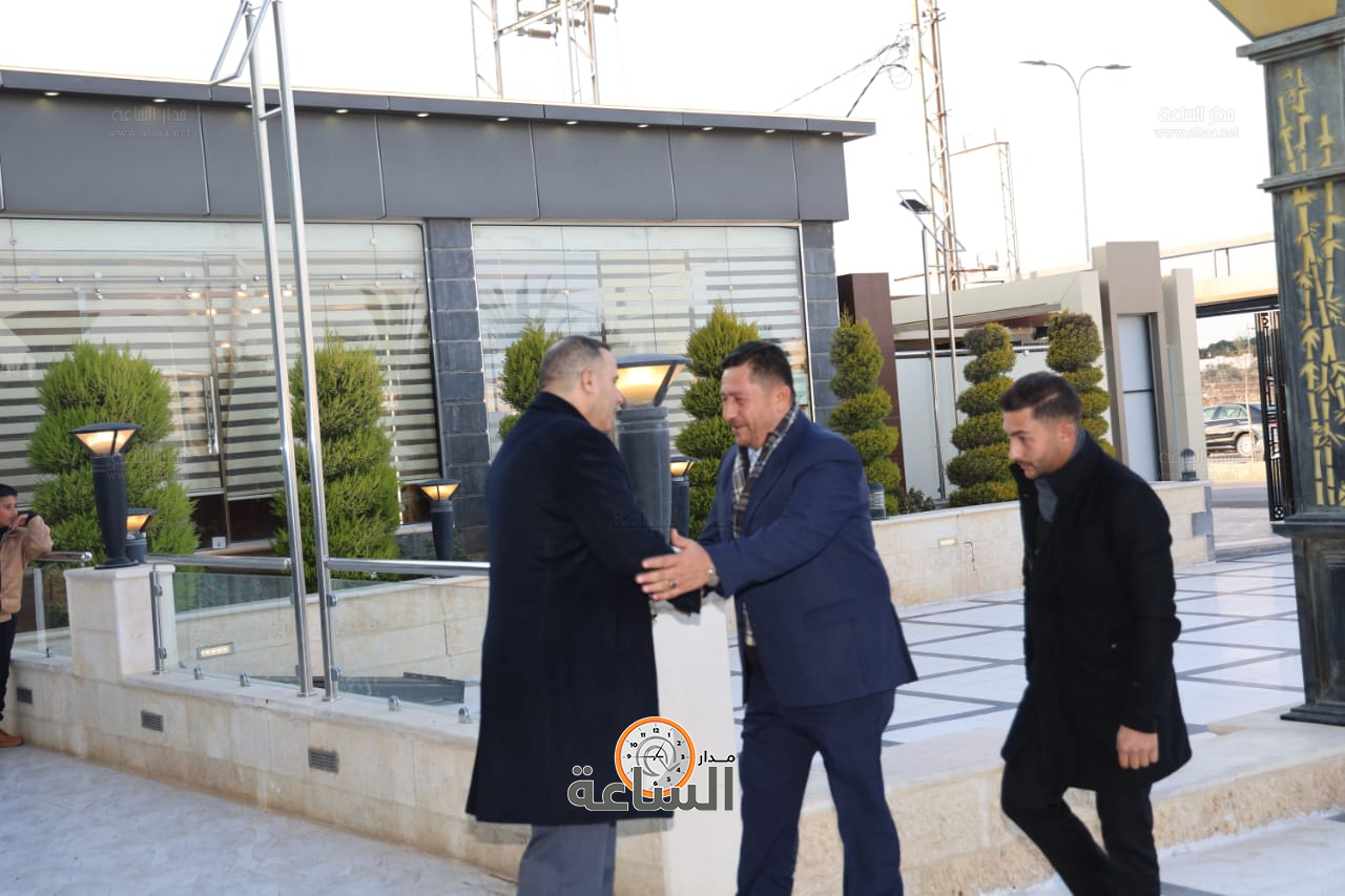 Madar Al-Saa Images 0.08847176103620291