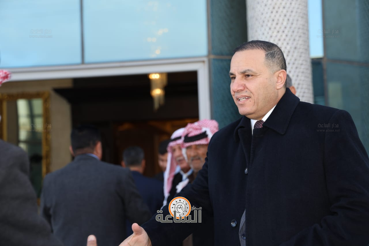 Madar Al-Saa Images 0.7342355778070255