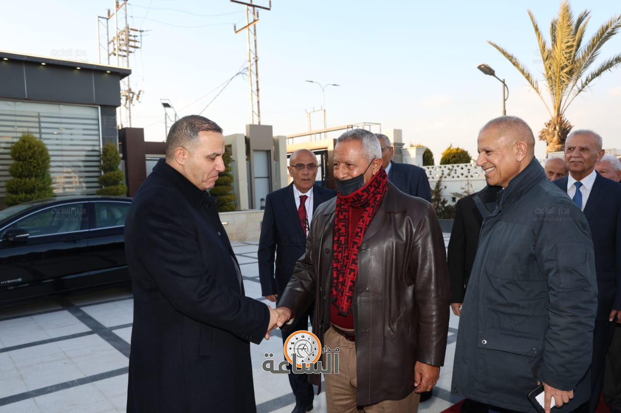 Madar Al-Saa Images 0.19302983014432118