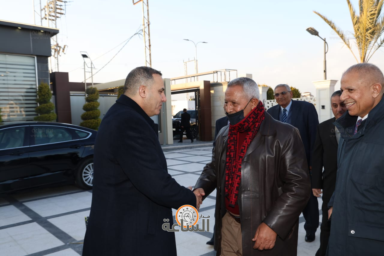 Madar Al-Saa Images 0.19206383524178783