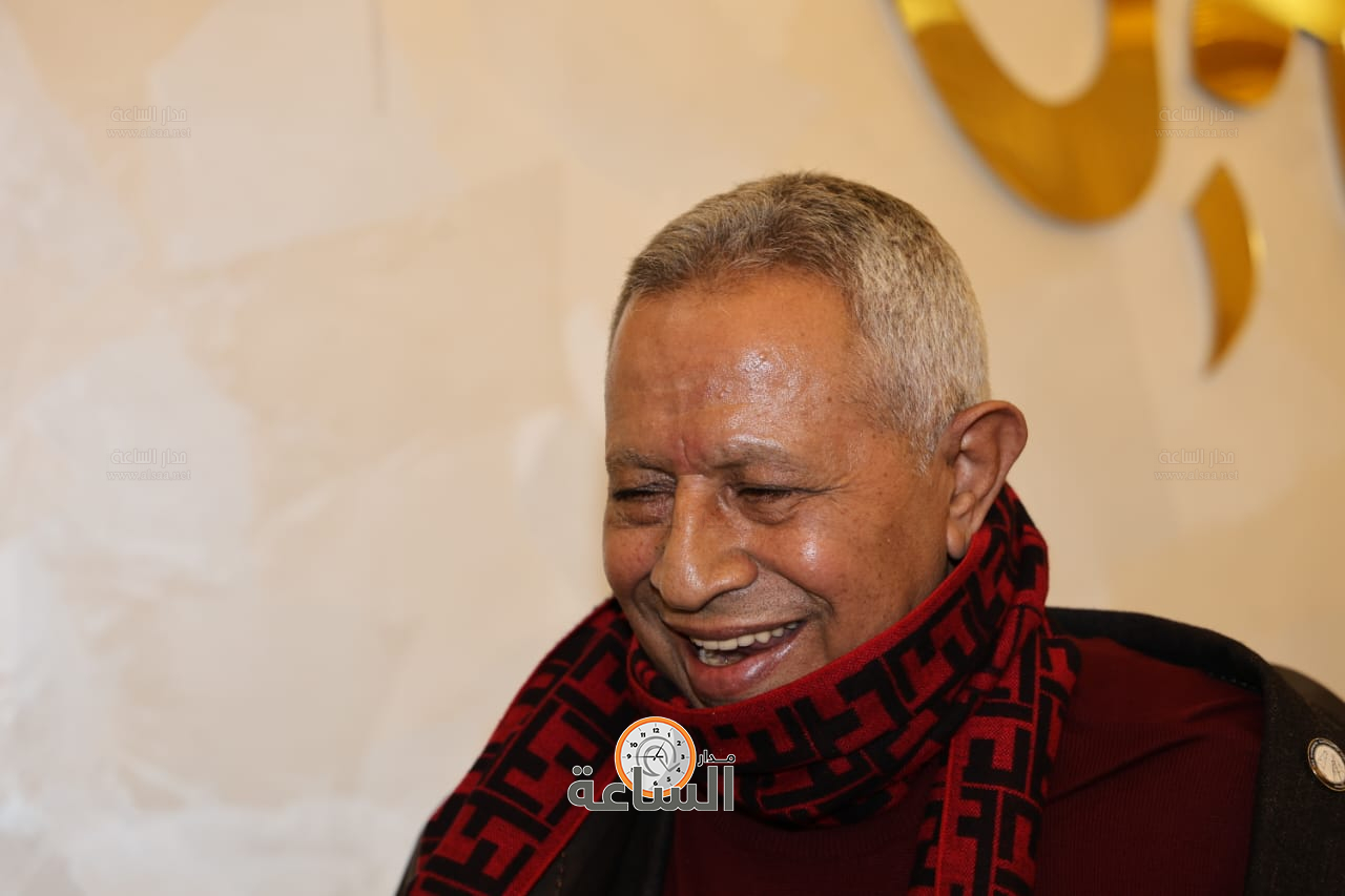 Madar Al-Saa Images 0.3921365900726137