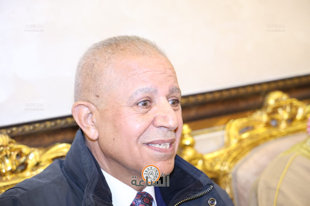 Madar Al-Saa Images 0.4741643076143409