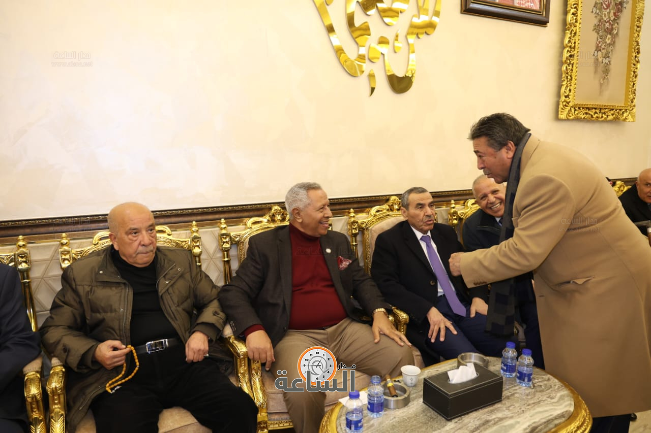 Madar Al-Saa Images 0.4169873939542943