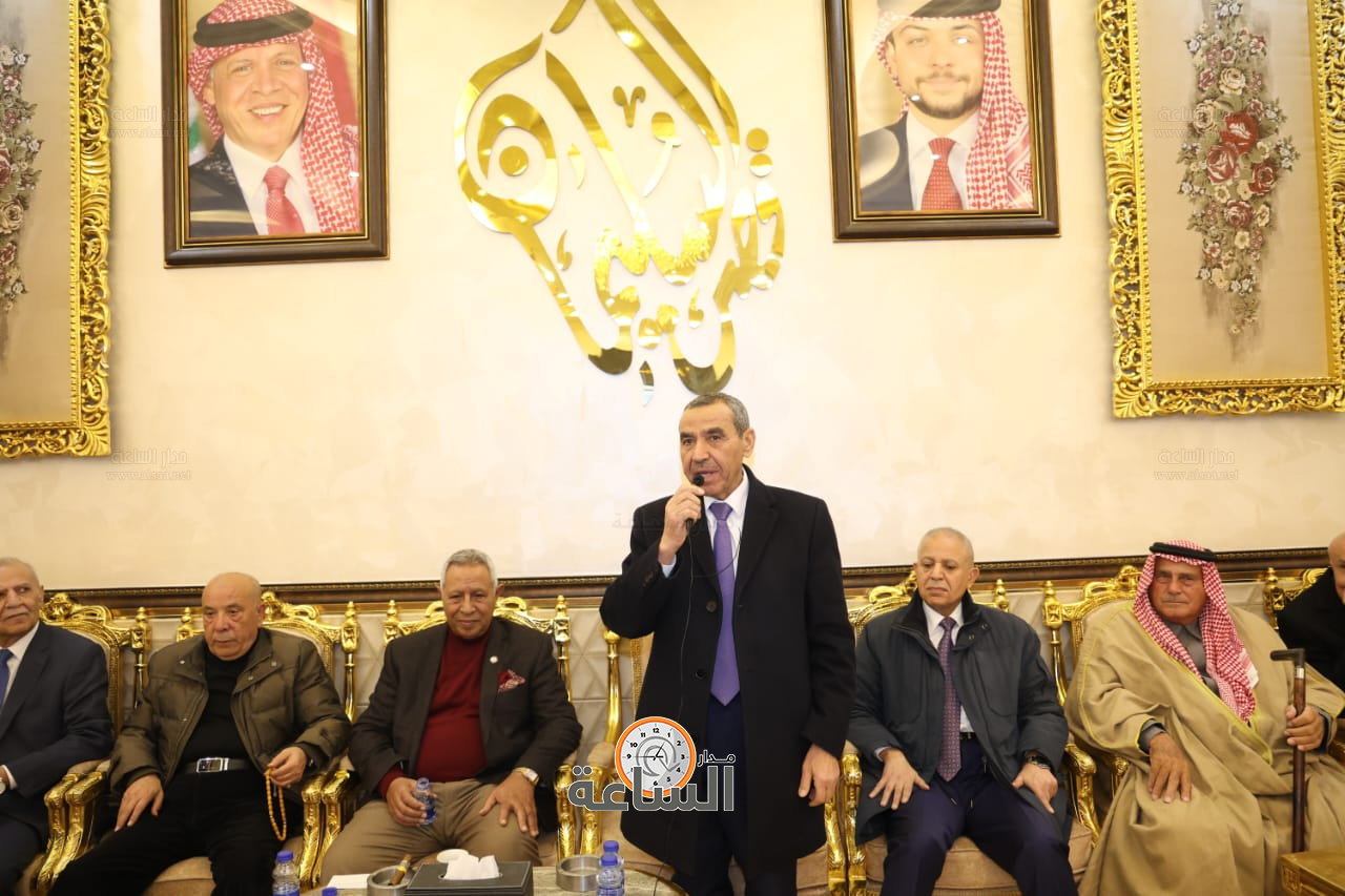 Madar Al-Saa Images 0.7078988524167542