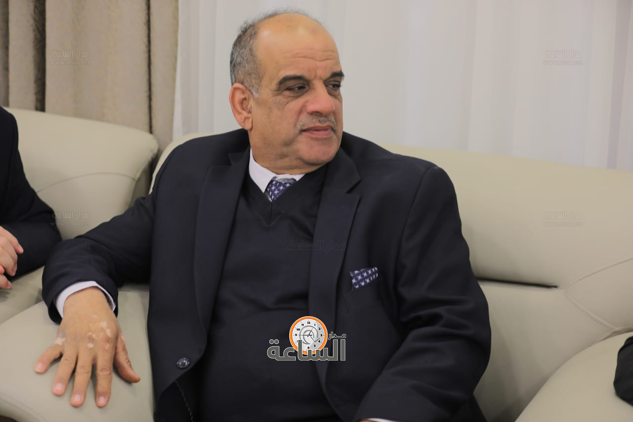 Madar Al-Saa Images 0.35145093597466426