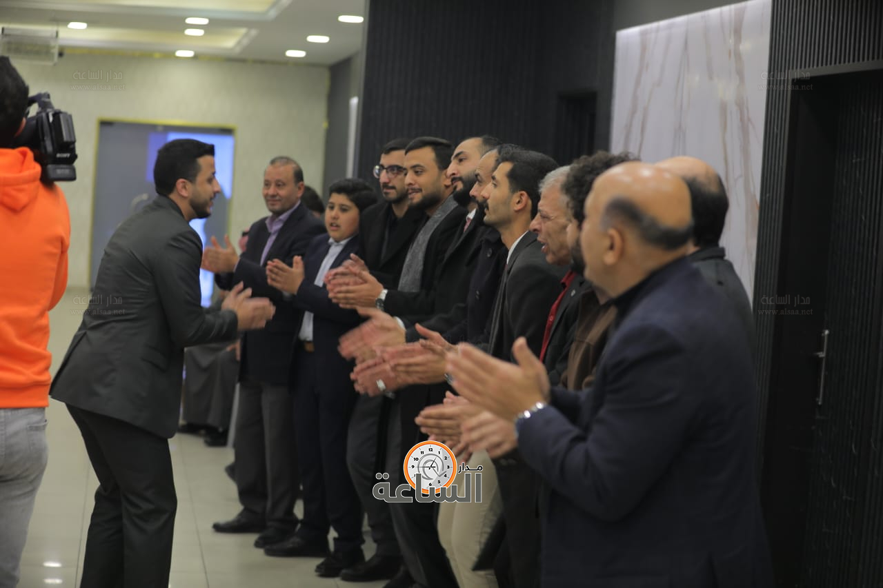 Madar Al-Saa Images 0.045267094579339195