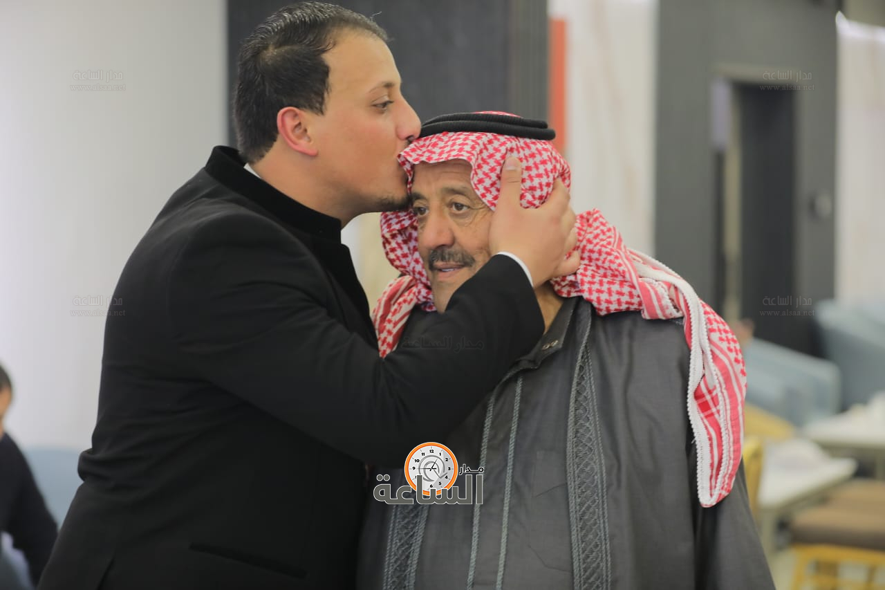 Madar Al-Saa Images 0.9990291358213077