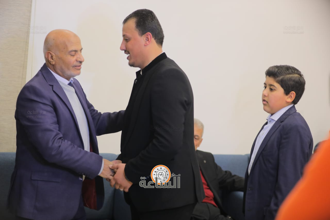 Madar Al-Saa Images 0.38805127751967783