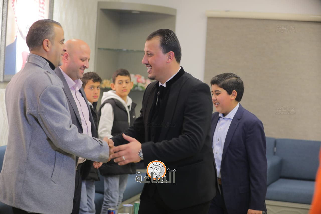 Madar Al-Saa Images 0.06650214730408388