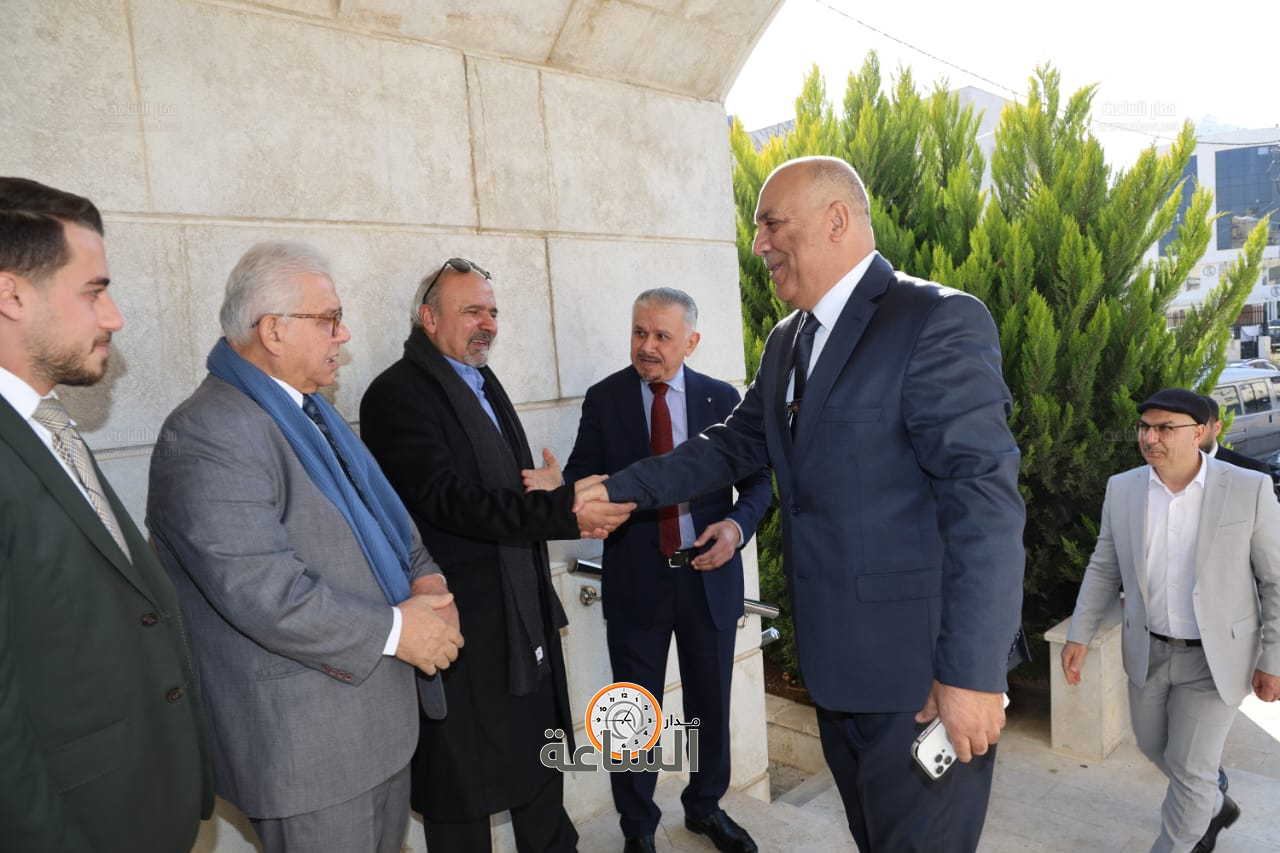 Madar Al-Saa Images 0.5158093896140041