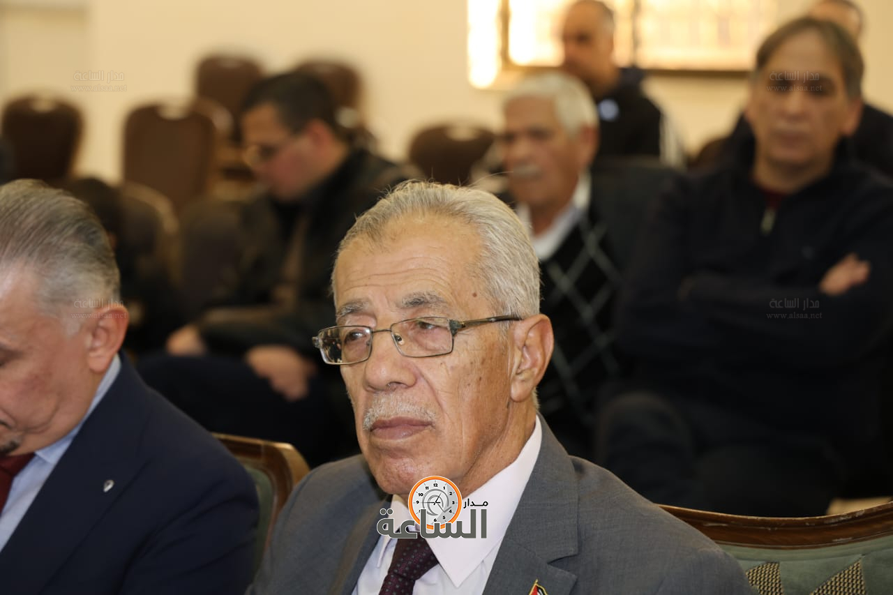 Madar Al-Saa Images 0.49168276477542716