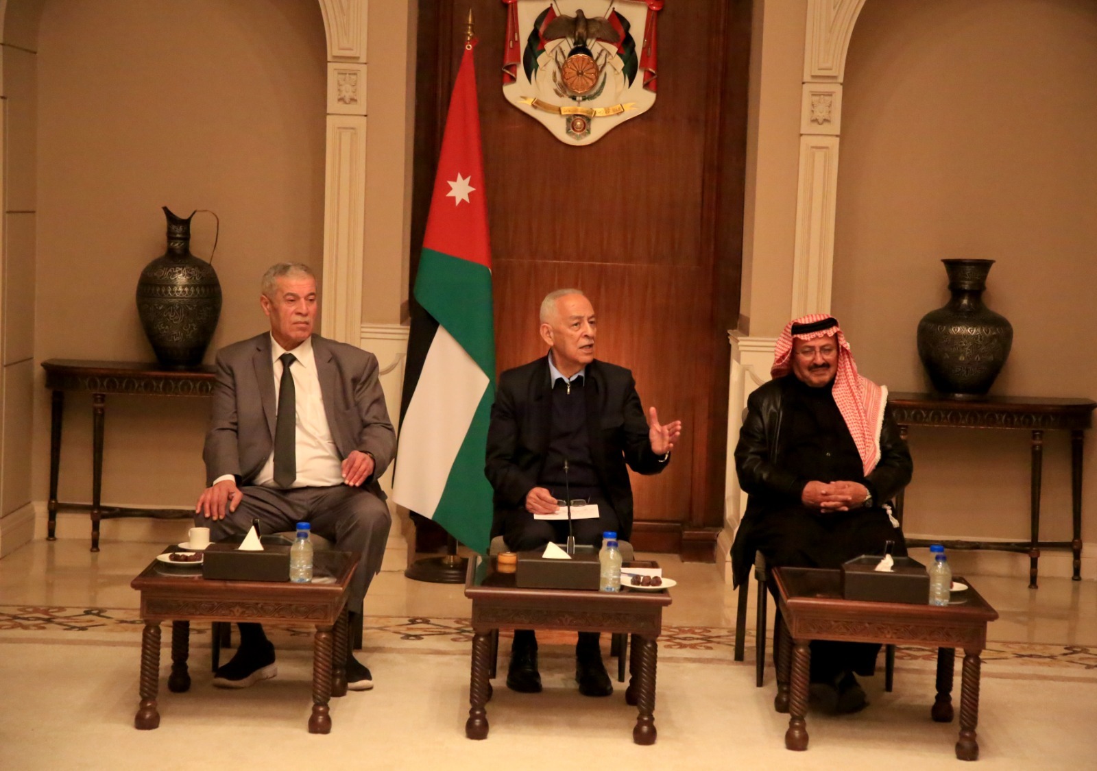 Madar Al-Saa Images 0.026458183005299896